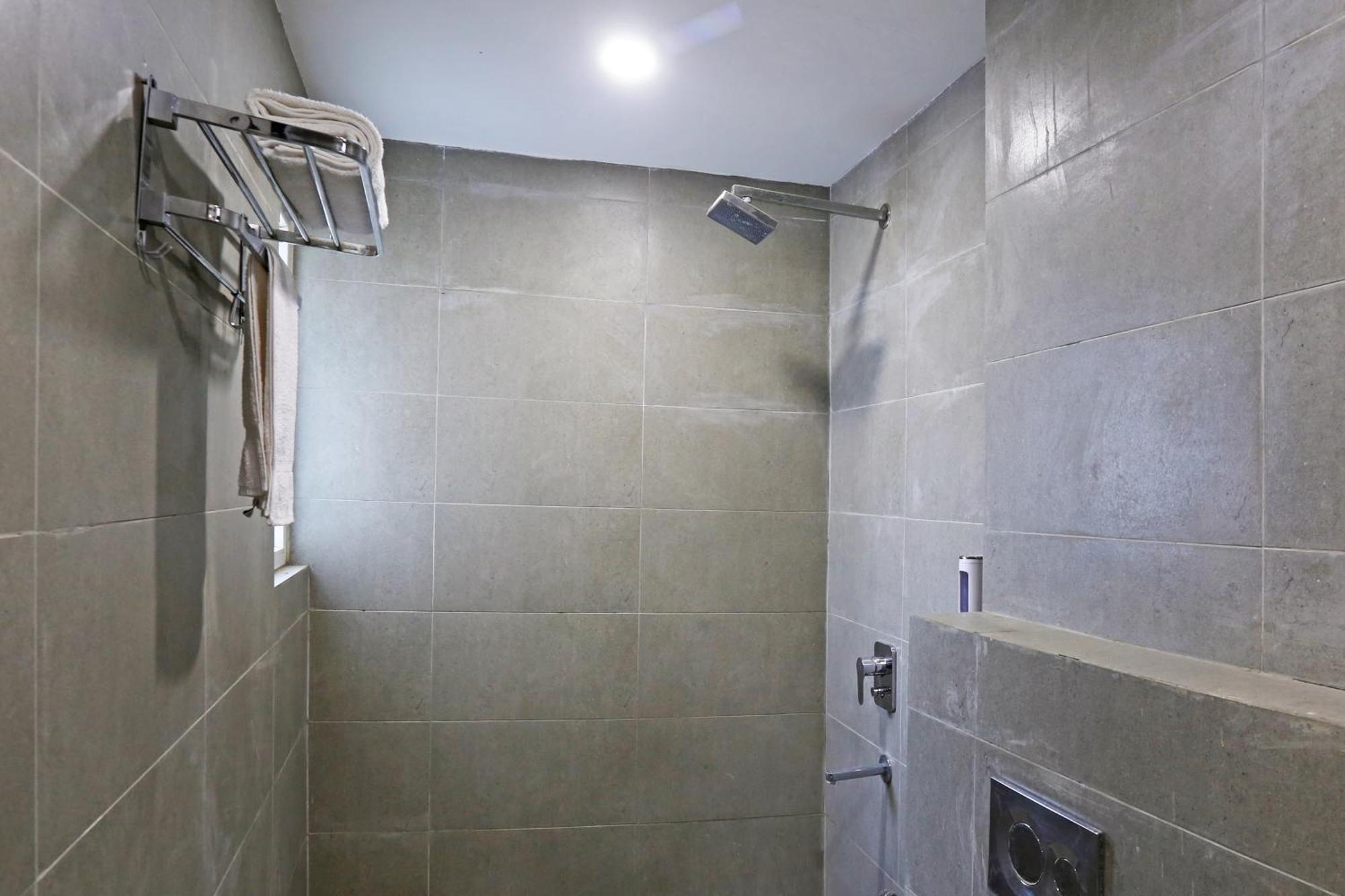 Hotel Twamev Residency Uttam Nagar Couple Friendly Delhi Zewnętrze zdjęcie